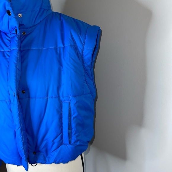 Blue Puffer Jacket/ Vest Size: medium - Picture 6 of 7